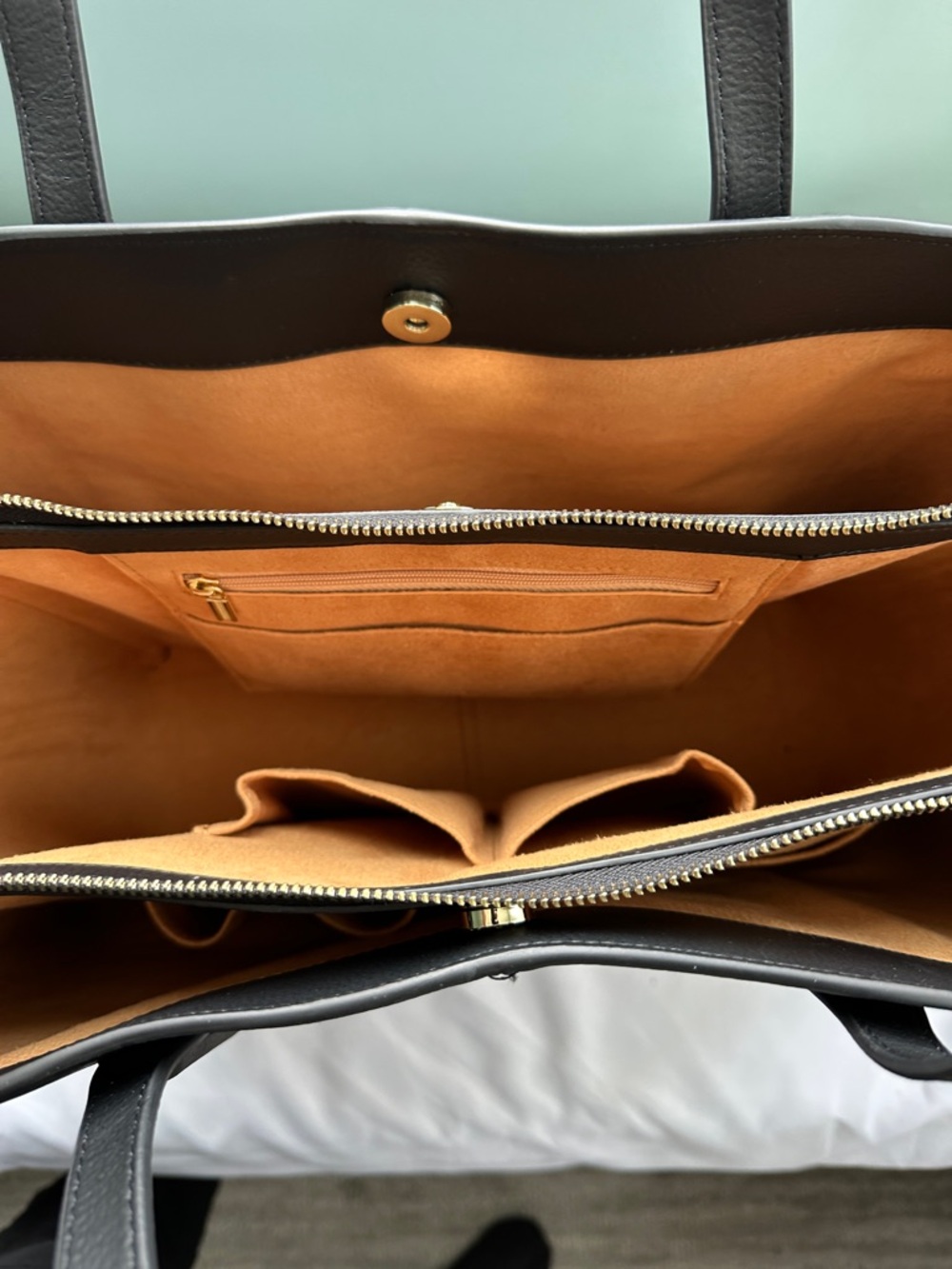 Freja New York Black Leather Tote Bag with dust bag - Picture 11 of 13